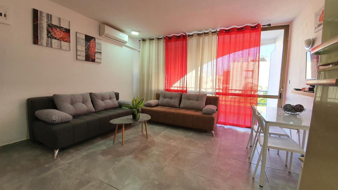 Lev Eilat Vip 2 Apartment Luaran gambar