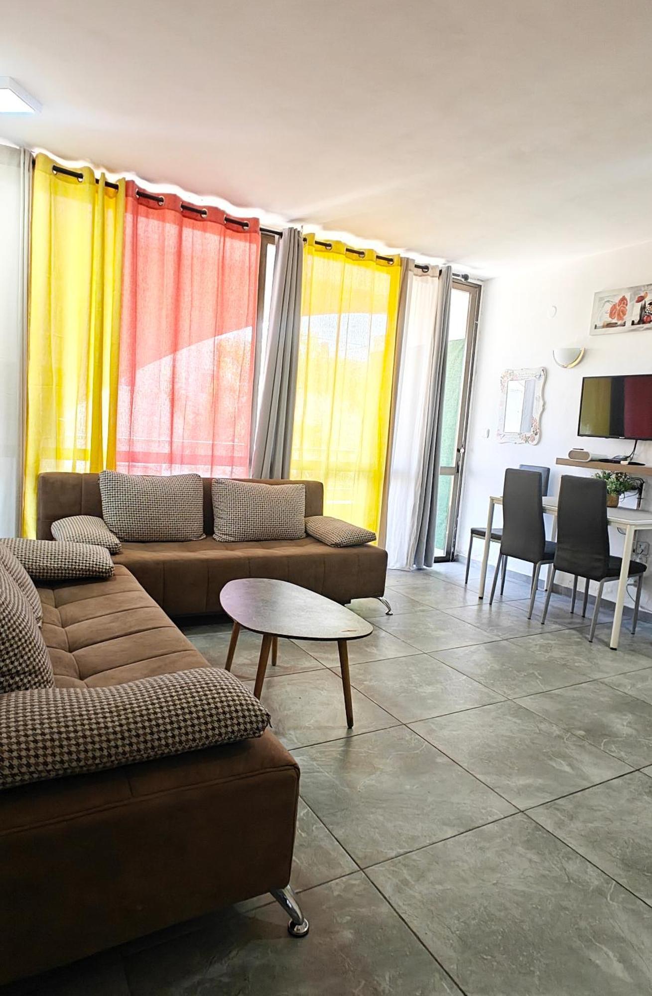 Lev Eilat Vip 2 Apartment Luaran gambar